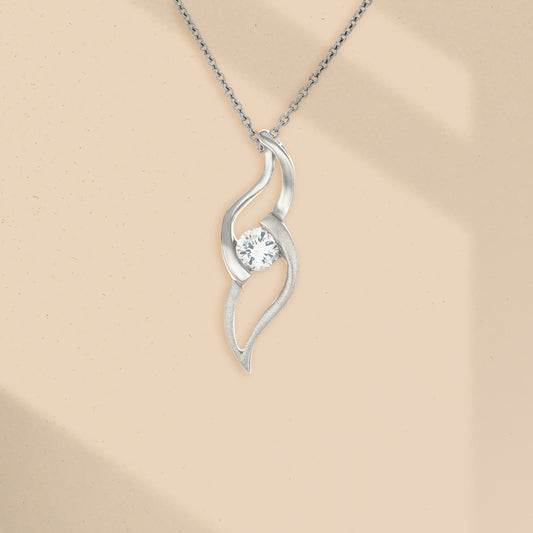 銀河影月 (Moonlight in the Galaxy) | 925純銀 | 鋯石頸鏈 | 香港首飾及珠寶網店 – Recolour Your Life