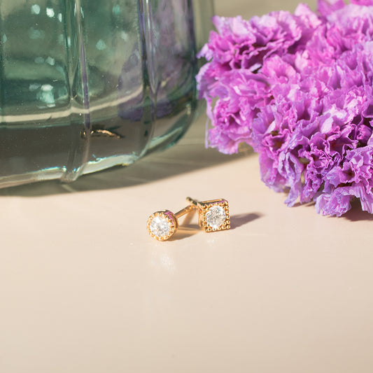 18K 金 | 幾何形鑲 0.20ct 鑽石耳環 | 香港首飾及珠寶網店 – Recolour Your Life
